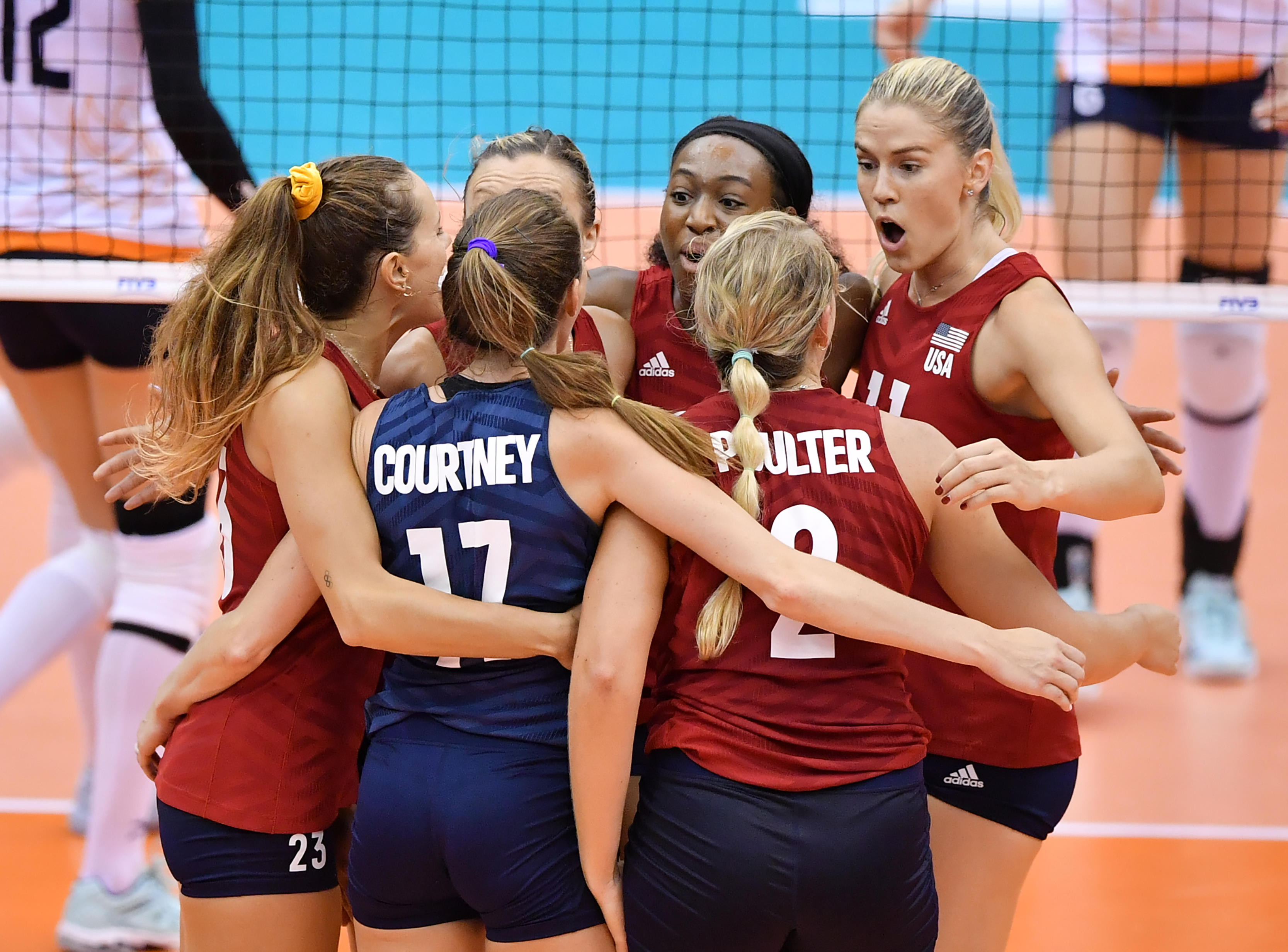 Leisu-F1公开赛上演强强对话，庐州霹雳队强势横扫陇右天虎队，多点开花奏效；二次进攻频频奏效的简单介绍