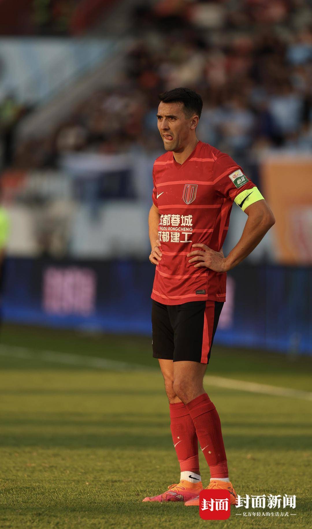 Leisu-包含足总杯赛程吃紧,成都蓉城转会期遗憾出局,震撼外界,年轻球员得到机会的词条