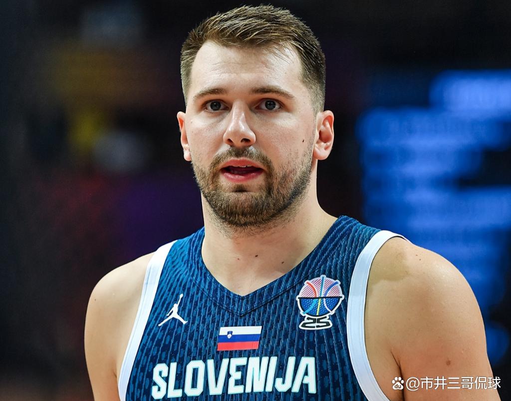 雷速-东契奇回归赛场,大胜首场状态亮眼,日本队观众沸腾!的简单介绍