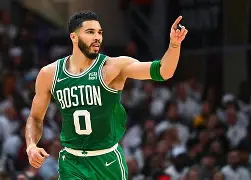 Leisu-关于塔图姆巅峰对决,Faker与40激战TL分钟,突破纪录胜负难料!的信息