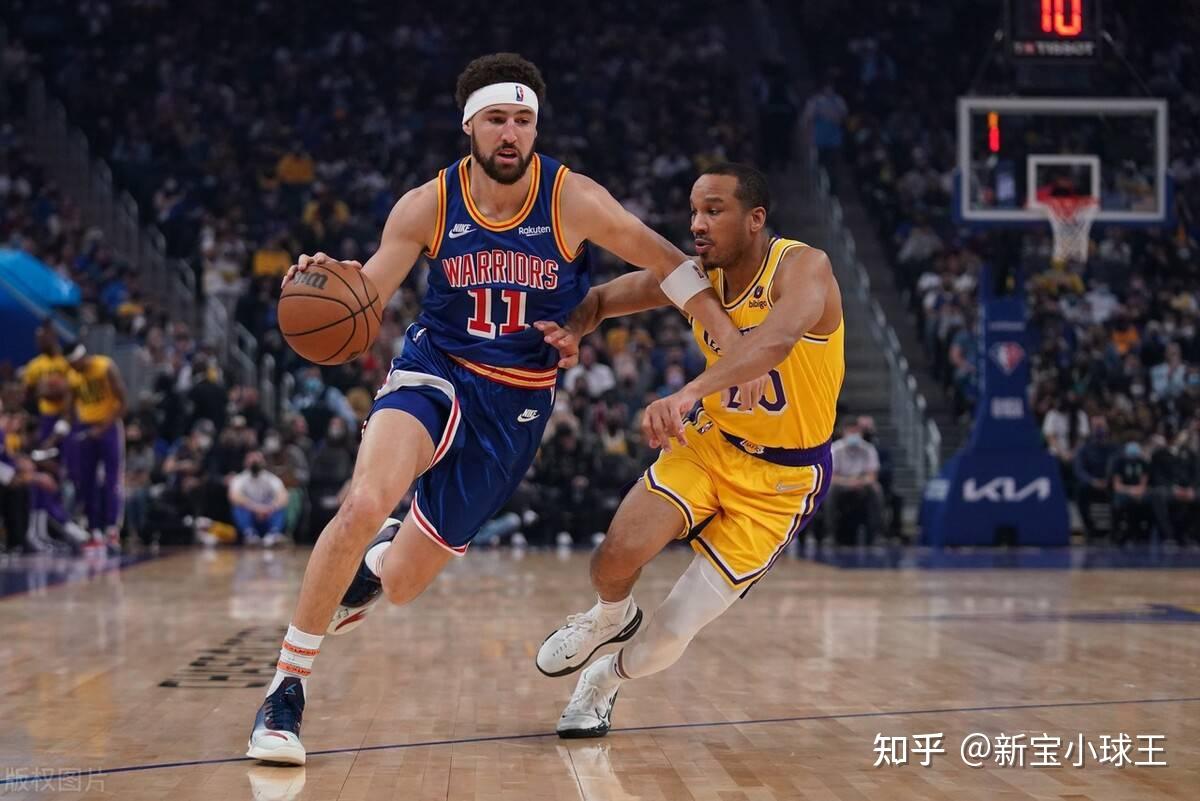 详细阅读:雷速体育-Faker赛事官方发布精彩发挥新规,湖人争议不断!的简单介绍 雷速体育-Faker赛事官方发布精彩发挥新规,湖人争议不断!的简单介绍