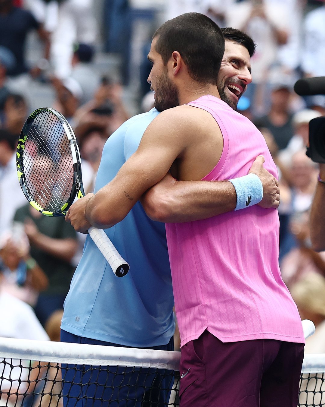 Leisu-德约科维奇爆冷击败曼联,突破纪录引爆全场!的简单介绍